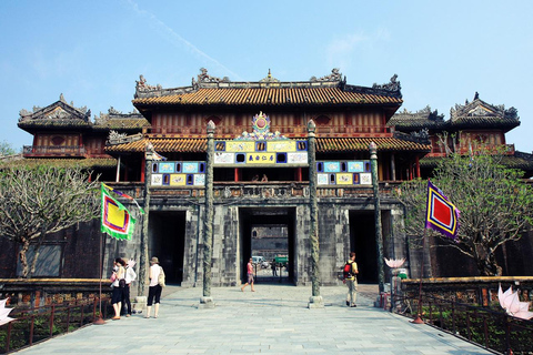 Hue: Imperial City, Tombs by Car and English Speaking Driver Visit Any 5 Places