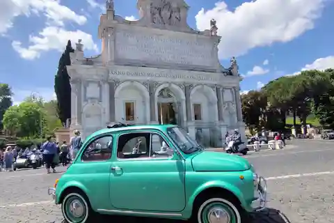 Fiat 500 Romance: Rome, Gelato & Timeless Views