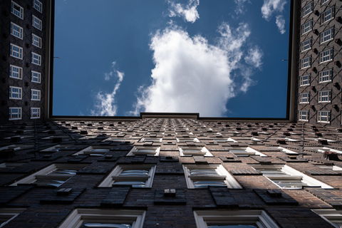 Hamburg: Speicherstadt, Elbphilharmonie Plaza & Boat Cruise