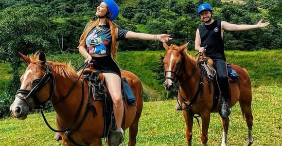 La Fortuna: Volcano Horseback Ride & Zipline Tour