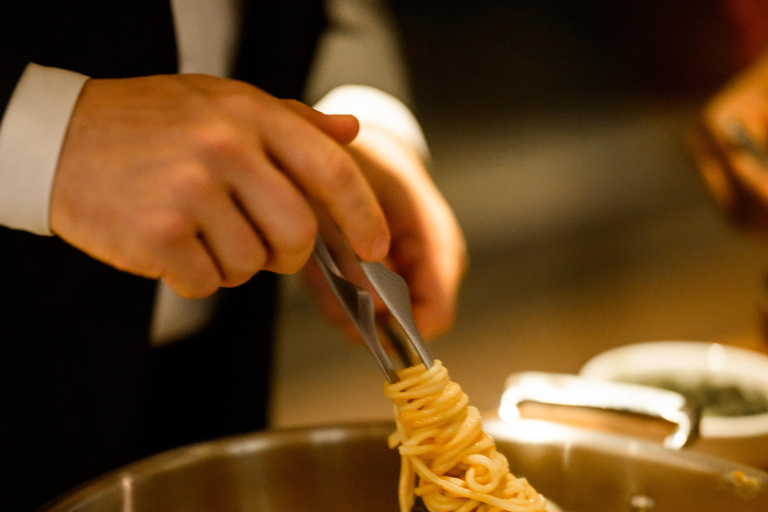 Gourmet mystery dinner in the St-Roch district - Flavors of the world