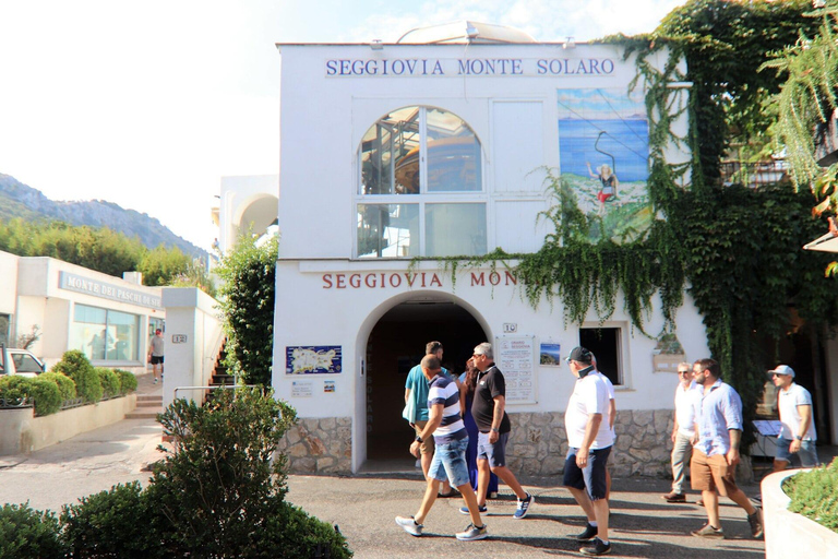 Au départ de Naples : Grotte bleue, Capri et Anacapri en groupe