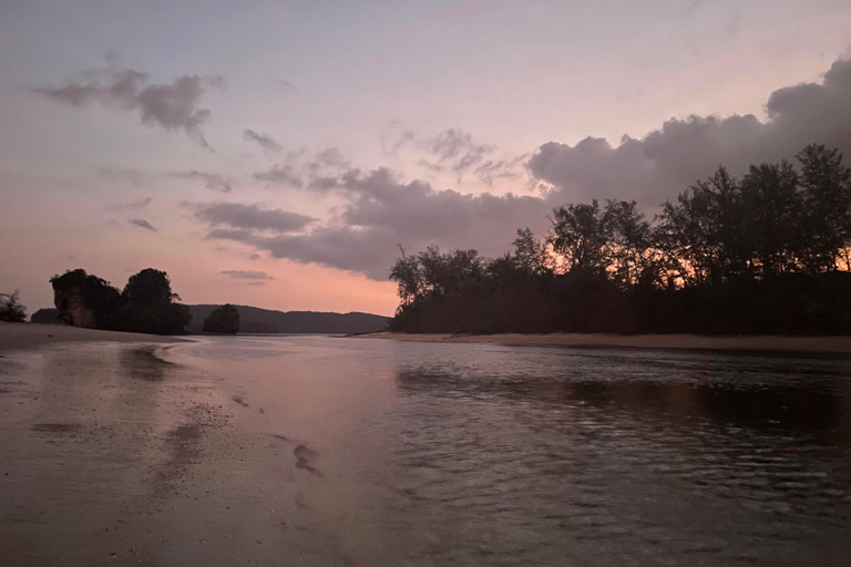 Krabi: 7 eilanden &amp; Railay in vroege ochtendKrabi: Wees de drukte voor met een vroege vogel 7-eilanden longtailboottocht