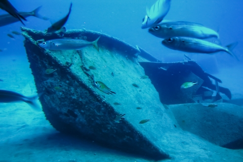 Lanzarote: sumérgete en un submarino, el "Sub Fun Tres"