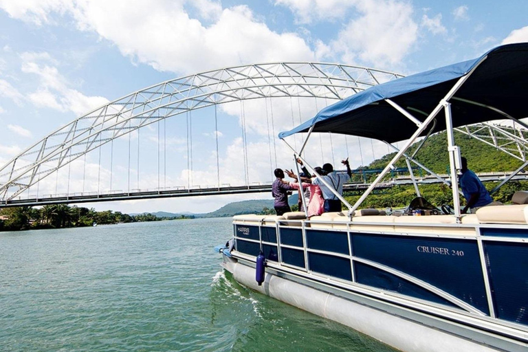 Accra: 10 giorni di concerti, cascate e tour della città