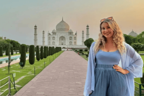 De Deli: Visita ao Taj Mahal e ao Forte de Agra de carro com guia de turismoCarro + Guia + Tickets de entrada