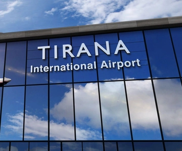 Aeroporto di Tirana: trasferimento privato verso le principali destinazioni dell'Albania
