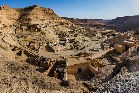 Djerba: Tour di Tataouine (film di Star Wars) e Chenini con pranzoDjerba: Tour di Tataouine (film di Guerre Stellari) e Chenini con pranzo