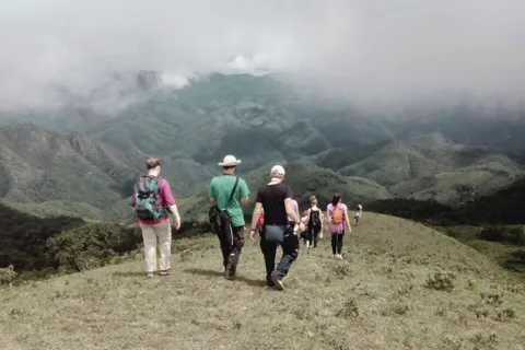 Mae Hong Son: Guided Doi Pui Luang Summit Hike