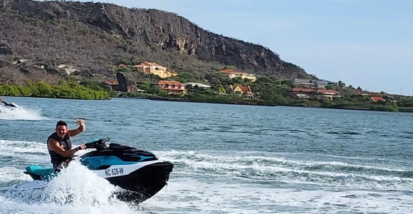 Curacao: Jet Ski and Snorkel 1.5-Hour Adventure
