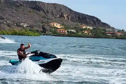 Curaçao: Aventura de 1,5 horas com jet ski e snorkel