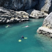 Koh Lanta: 4 Islands and Emerald Cave Tour by Longtail Boat Koh Lanta: 4 Islands and Emerald Cave Tour by Longtail Boat