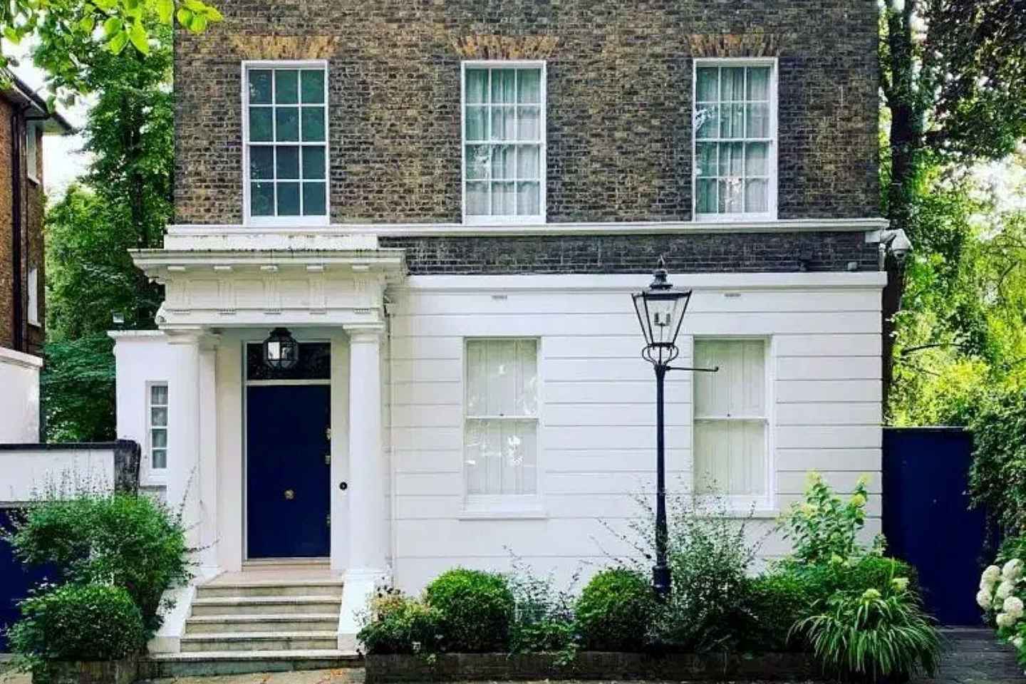 London: Beatles Magical Mystery Tour; Abbey Road, Savile Row