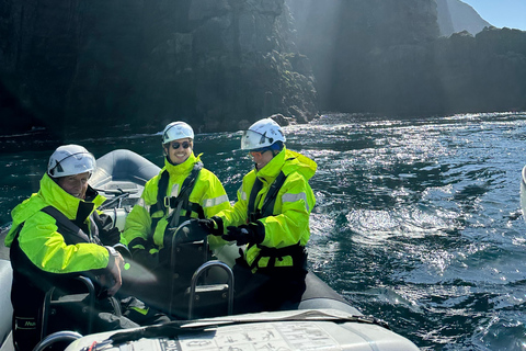 Faroe Islands: RIB Boat Tour to Klæmintsgjógv Sea Cave