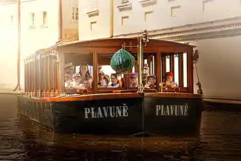Prag: Kanalrundfahrt um die Karlsbrücke