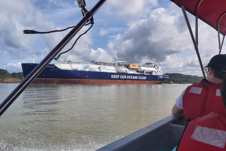 TOUR DU LAC GATUN