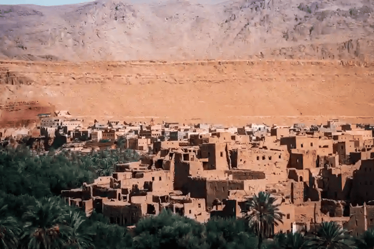 Desde Marrakech: Mágica excursión de 3 días a Fez por el desierto del SaharaTour privado