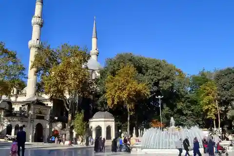 Istanbul: Sahaba Tour Half Day