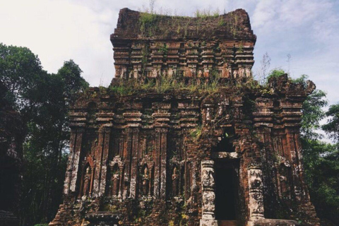 Da Nang/Hoi An: Transfer autobusem wahadłowym do Sanktuarium My Son