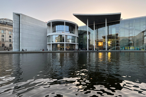 Berlin boat Tour: Spree River Cruise with Views of Landmarks Berlin boat Tour: Spree River Cruise with Views of Landmarks