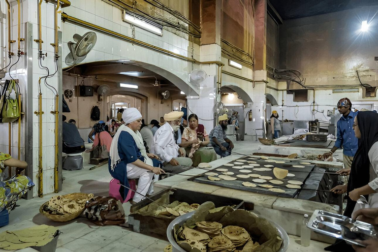 Delhi: tour mattutino spirituale, visita ai templi e colazione