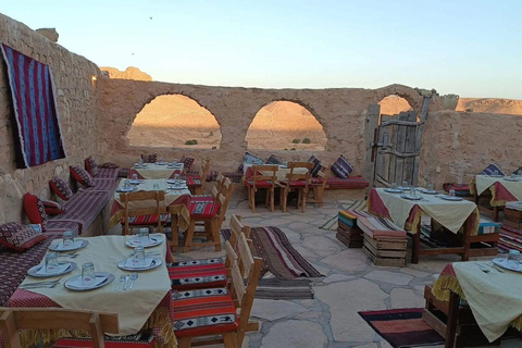 Djerba: Tataouine & Chenini 4x4 Desert Private Tour & Lunch