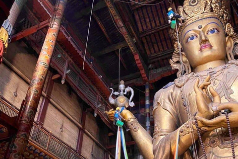 Ulaanbaatar: City Tour with Calligraphy and Concert