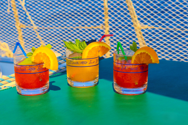 Rhodes Private Luxury Day Cruise Lunch, Coctails, Champagne