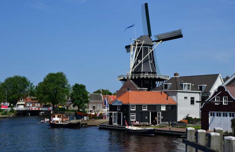 Haarlem: Windmill 'De Adriaan' Guided Tour