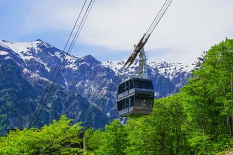 Matsumoto ⇔ Hida Takayama: Private Alpine One-Way Local Tour