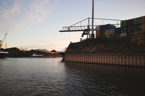 Köln: Hafenrundfahrt