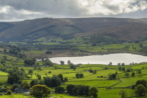 Recorrido en coche por el Parque Nacional de Yorkshire Dales con una APP