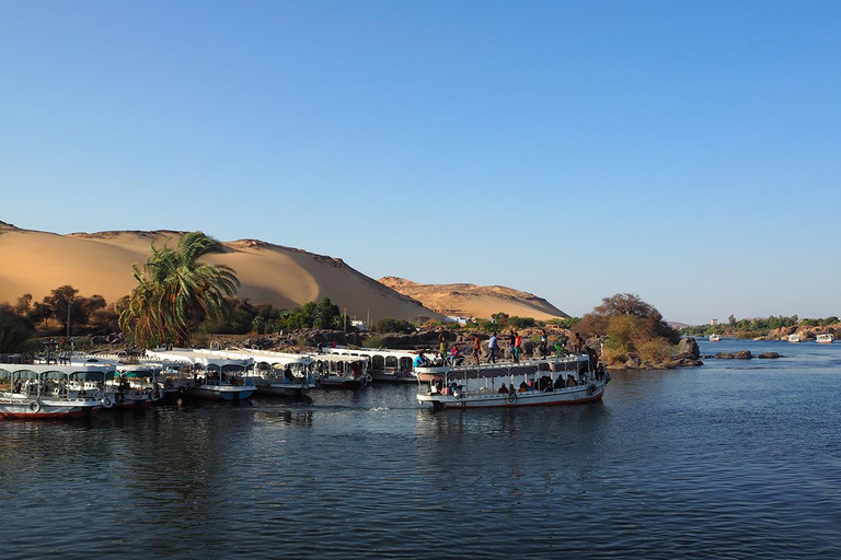 From Hurghada: Luxor Tailor Made Private Tour with Guide