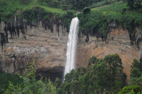 Ouganda : 4 jours de safari aux chutes de Sipi4 jours d'expérience aux chutes de Sipi
