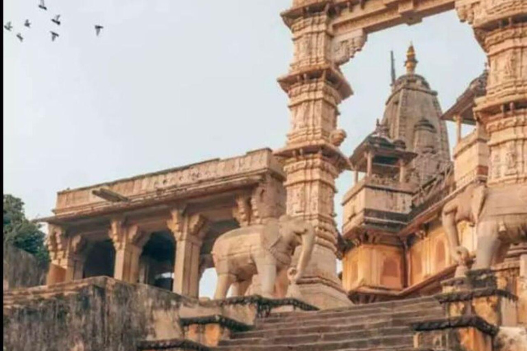 Jaipur: Amer Jagatshromani tempel bezoeken