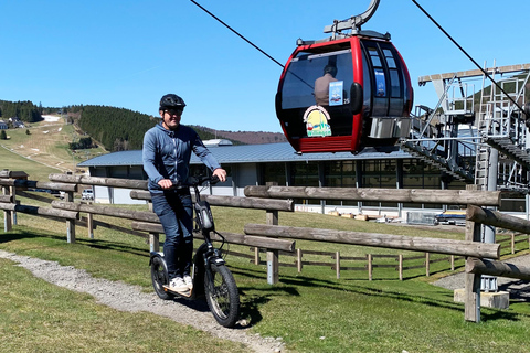 Willingen: Sauerland e-mountain scooter tour Willingen: 5-Hour Sauerland E-Mountain Scooter Tour
