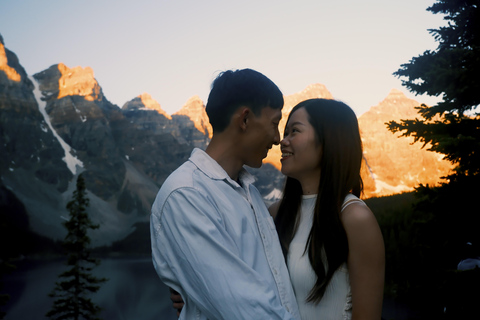 كالجاري: شروق الشمس في بحيرة موراين وبحيرة لويز ورحلات السفاري للحياة البريةCalgary:Moraine Lake Sunrise &amp; Lake Loui