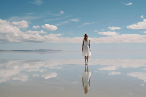 Uyuni: Excursão de 2 dias ao Salar de Uyuni e ao Cemitério de Trens