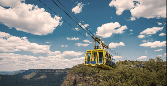 From Sydney: Blue Mountains and Featherdale Tour