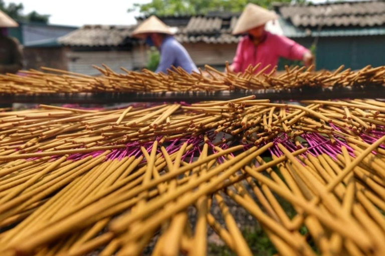 From Hanoi: Incense Village and Hat Making Village Half Day