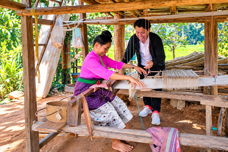 Na Duang Village Full-Day Cultural and Natural Experience
