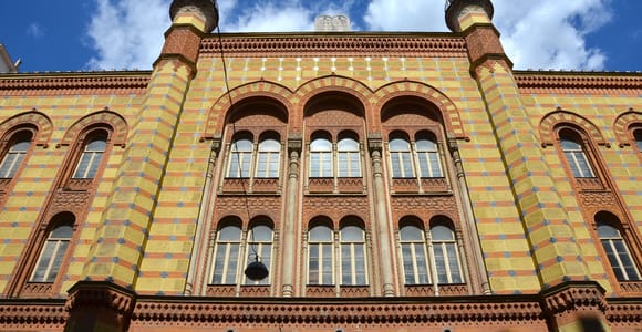 Highlights of Budapest Walking tour with Central Market