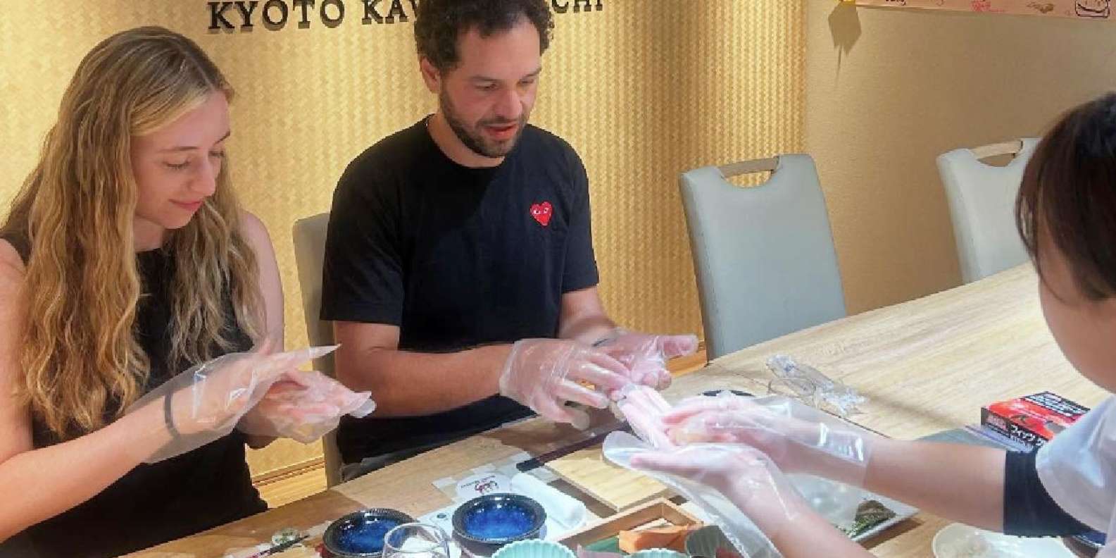 Kyoto: Hands-on Sushi Making Experience