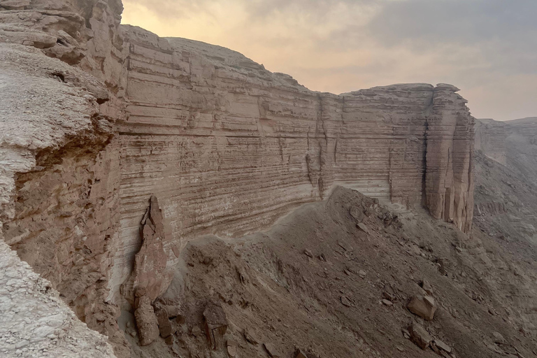 From Riyadh: Edge of the World & Huraymila National Park