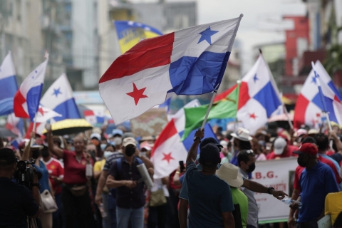Spacer społeczny i polityczny w Panamie