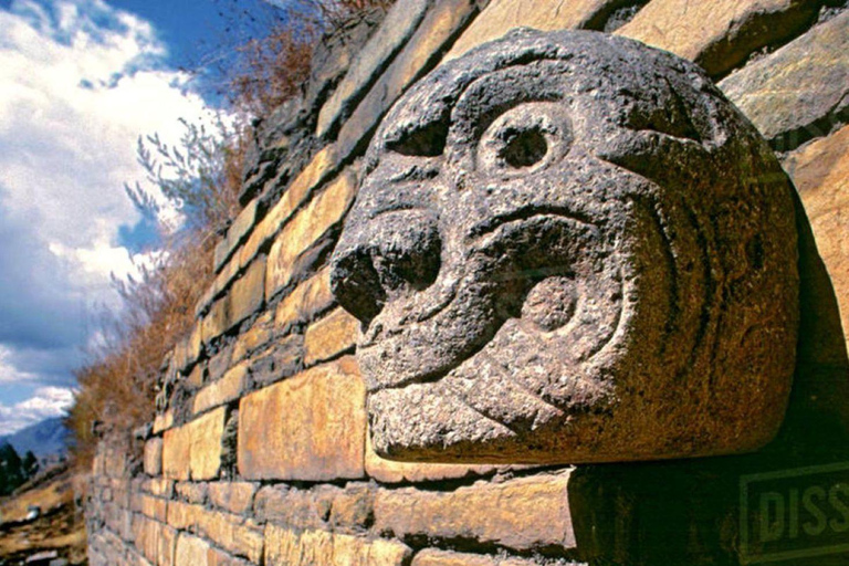 Visite du complexe archéologique de Chavin