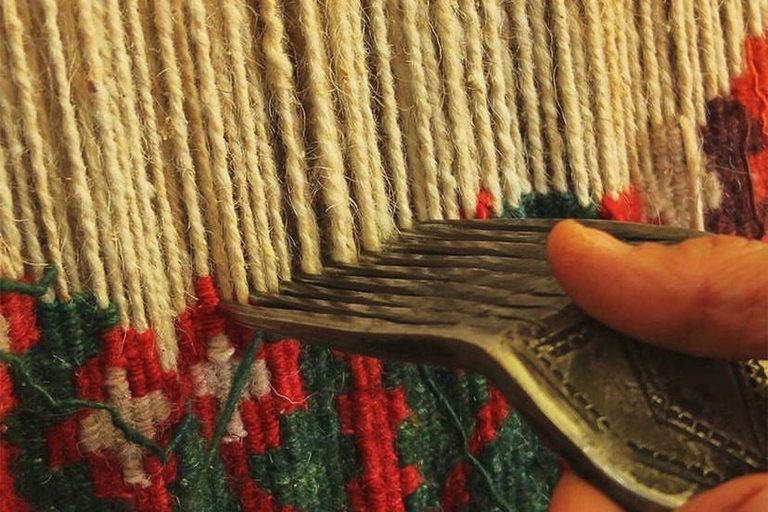 Cappadocia: Carpet Weaving Workshop Traditional Carpet Weaving Experience (6–18 People)