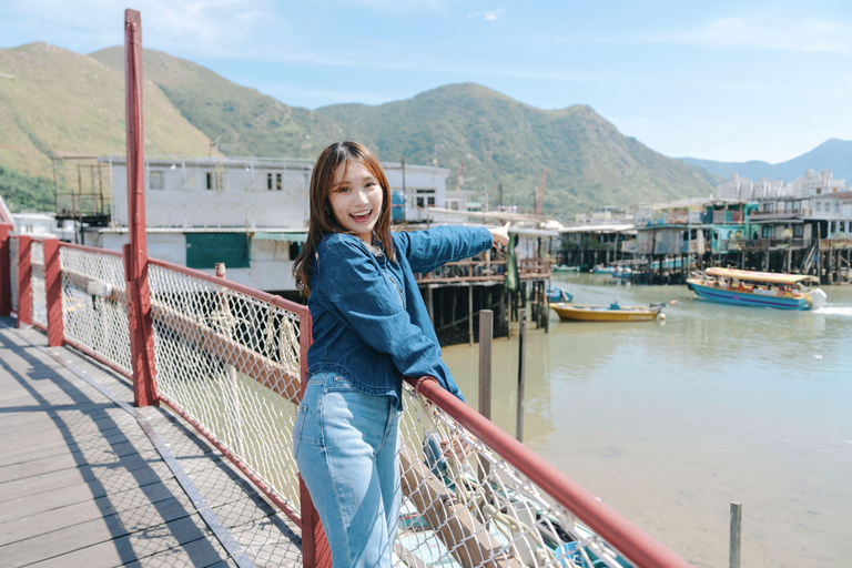 Hong Kong: Lantau, Big Buddha & Tai O Tour w/Private Coach