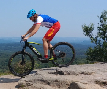 Děčín: Electric Mountain Bike Rental