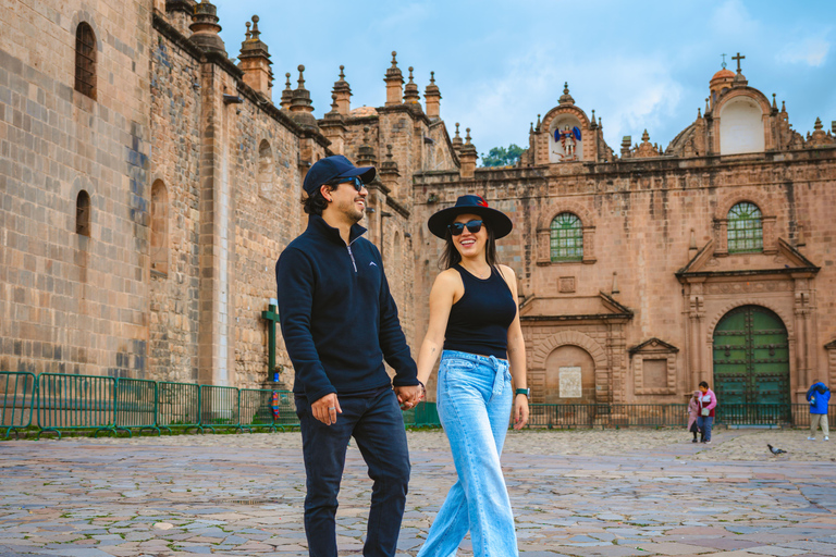 Cusco: Guided City Walking Tour with Photoshoot + dron video